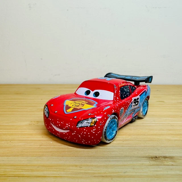 DISNEY PIXAR DIECAST Lightning McQueen Ice Racers Snow Radiator