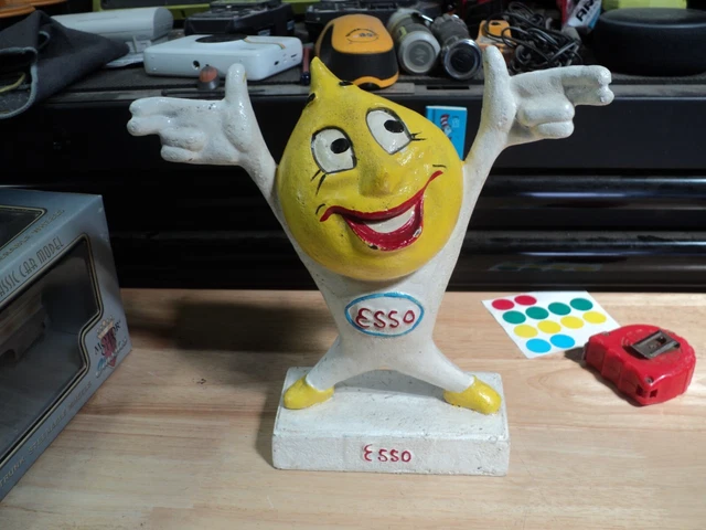 esso bank gas oil