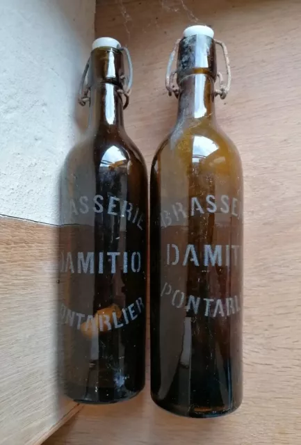 2 anciennes bouteilles bière brasserie Damitio Pontarlier 25 Doubs superbe état