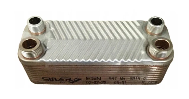 Scambiatore di calore Ferroli 3286010 39806830 /#8 P00D 1823