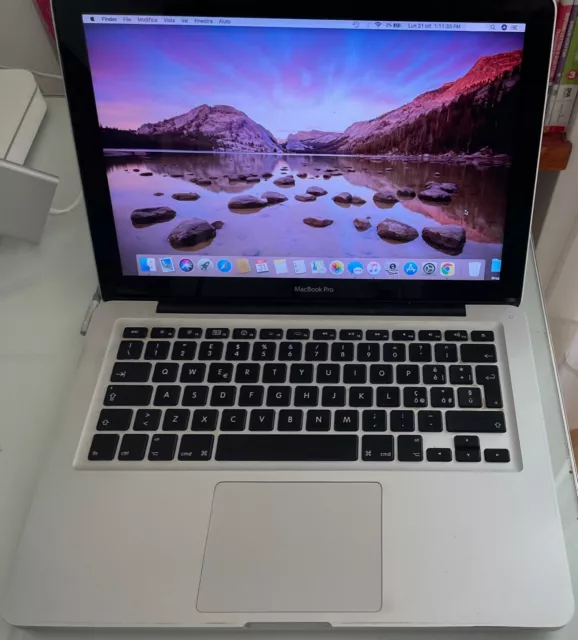 Apple MacBook Pro 13,3" (Intel Core 2 Duo, 2.40GHz, 8GB RAM, 250GB SSD) Notebook