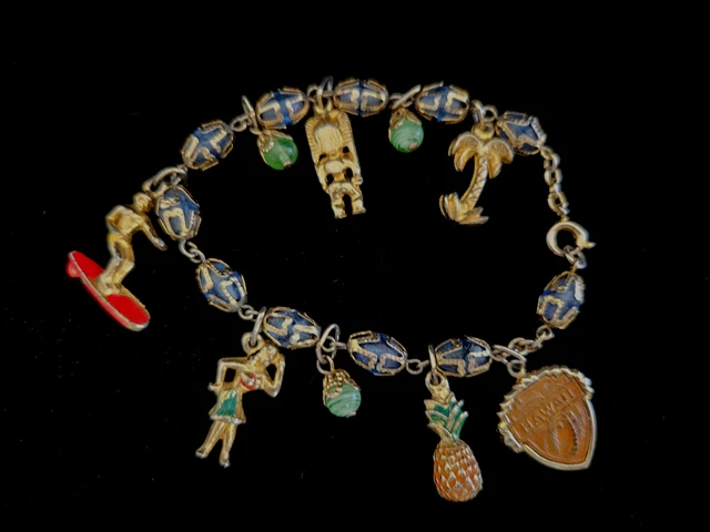 Vintage Hawaiian Theme Beaded Charm 7.5" Bracelet~1960's