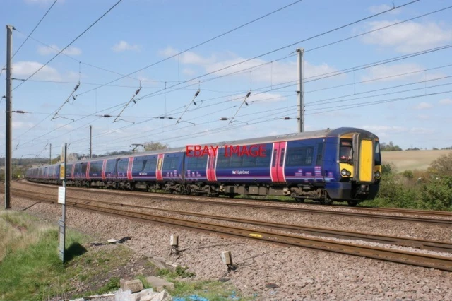 PHOTO CLASS 377 Electrostar 4-Car Emu No 377 520 At East Hyde On A ...