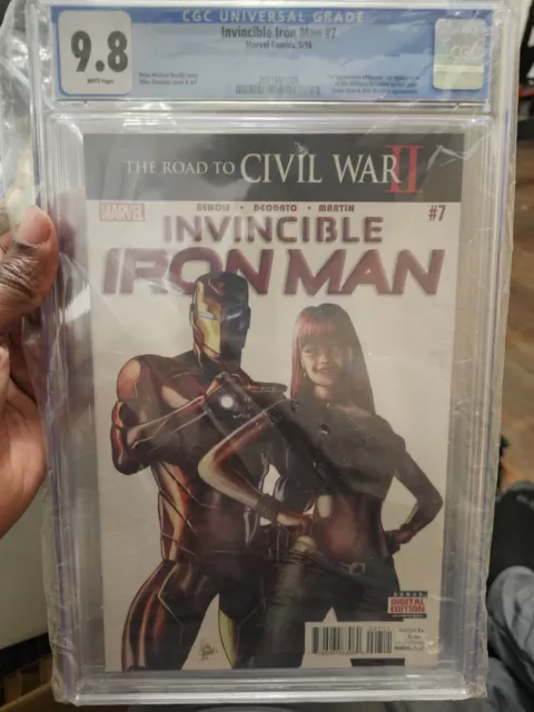 Invincible Iron man 7 cgc 9.8 1st  Riri Williams