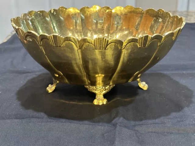 Beautiful Vintage Art Deco Ornate Footed Brass Oval Heavy Medium Size Bowl