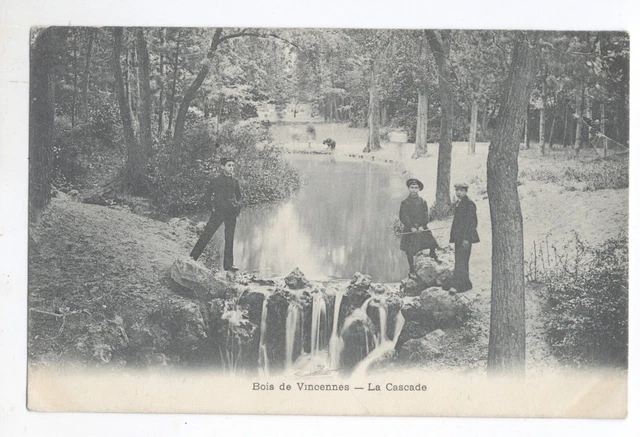 75/ CPA A - Paris - Bois de Vincennes - La cascade
