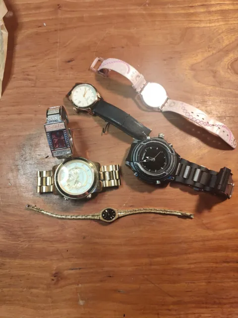 joblot watches17 Spares Or Repairs