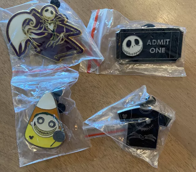 DISNEY SKELLINGTON NIGHTMARE Before Christmas Pins & FREE NIGHTMARE