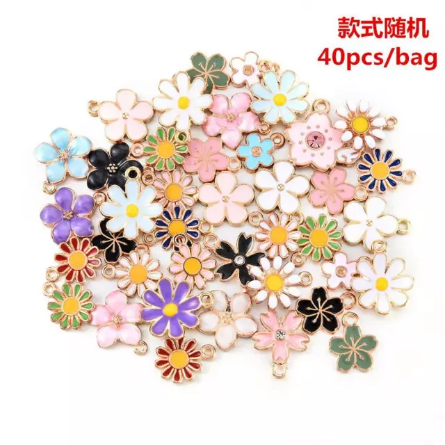 40x gemischte Emaille Legierung Gänseblümchen Blumen Anhänger Charms DIY Crafts*