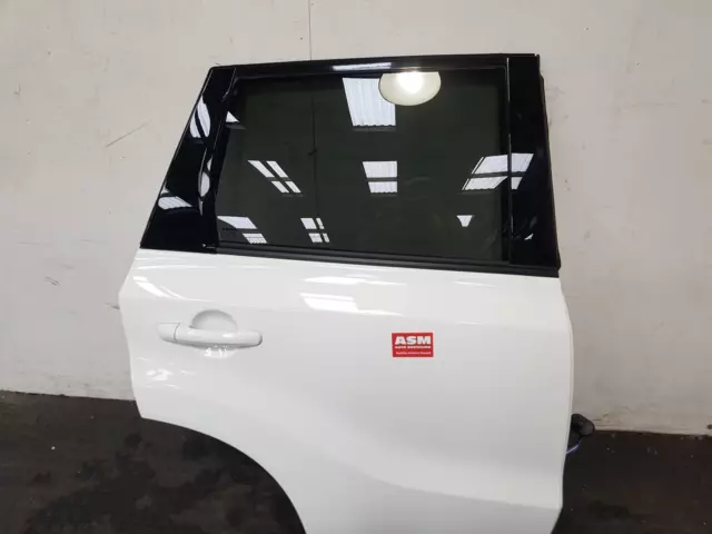 Suzuki Vitara Door Rear Drivers Side Offside Rh 2022 5 Door Hatchback White