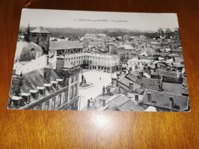 CPA - 51 - CHALONS-sur-MARNE - Vue générale