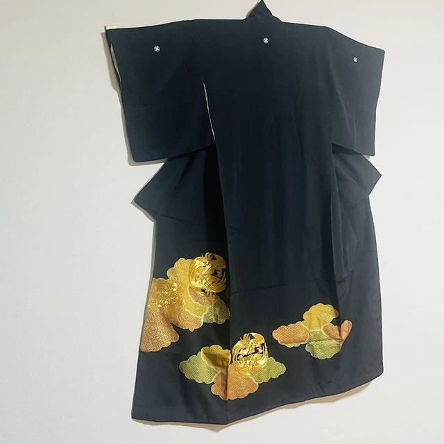 Japanese Kimono Black Tomesode Gold Embroidery 159cm Auspicious Patterns Antique 2