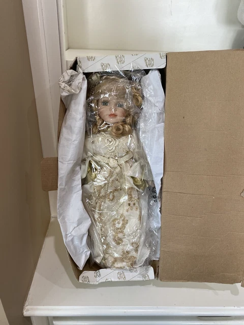 Heritage Signature Collection Doll Golden Angel Tiffany 16” Limited Edition New