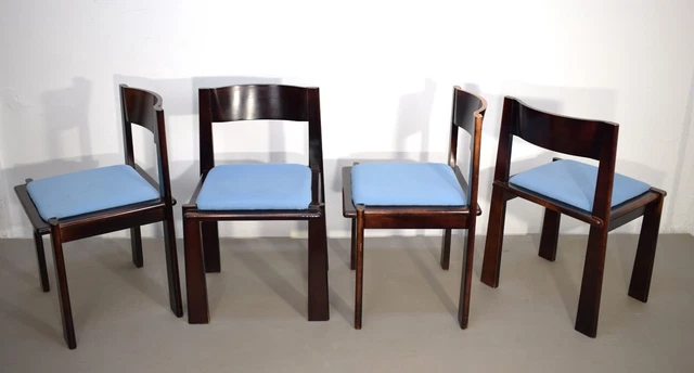 Set di 4 sedie in legno e tessuto, Italia, anni '70.