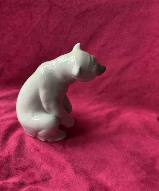 Lladro Polar Bear Porcelain Figurine~Vintage~’Resting’~Circa 1972~Made In Spain~ 3