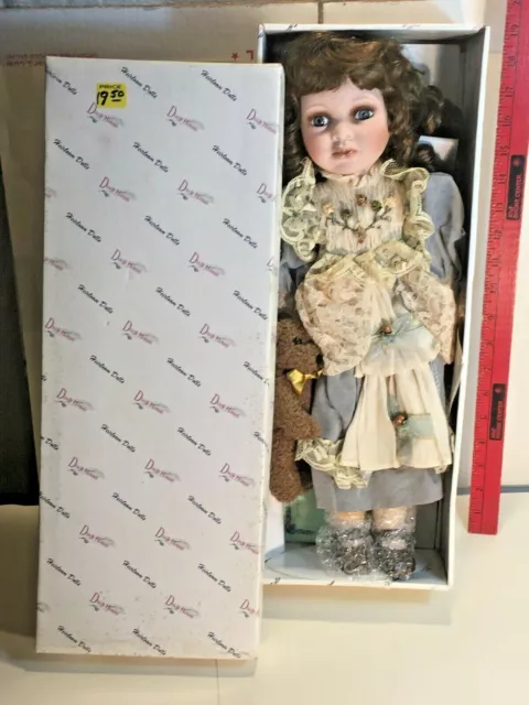 Vintage Duck House JACLYN Heirloom Dolls Porcelain Girl Ltd Ed #1731 New in Box