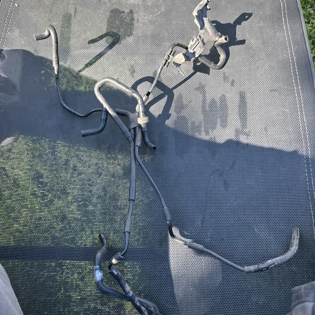 Lecköl Rücklaufleitung Schlauch Kraftstoff For VW BEETLE CADDY