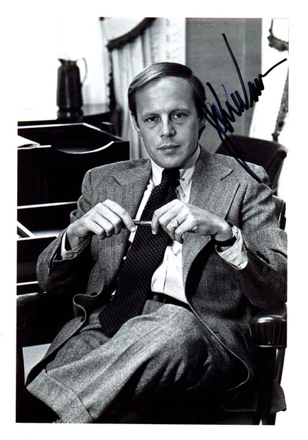 RICHARD NIXON LAWYER & CURRENT CNN COMMENTATOR signed JOHN DEAN