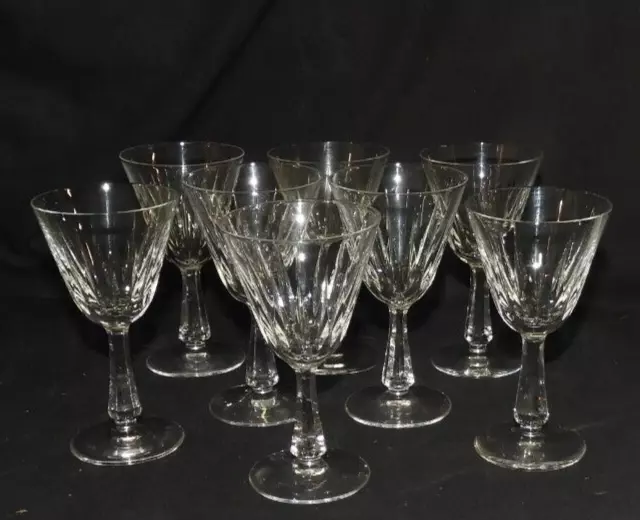 Lot x8 verres anciens hauteur 11.8 cm - en verre moulé