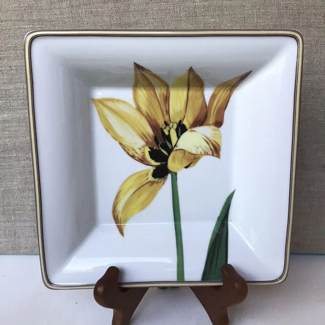 Laure Japy Paris Limoge France Yellow Tulip Tulipes Bowl 6.5” Square Laure Japy Paris Limoge France Yellow Tulip Tulipes Bowl 6.5” Square