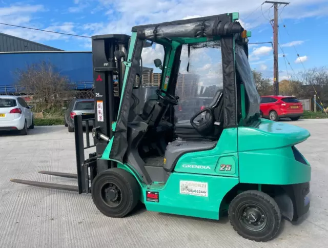 Mitsubishi Diesel 2.5 Tonne Forklift 2017 - Container Spec