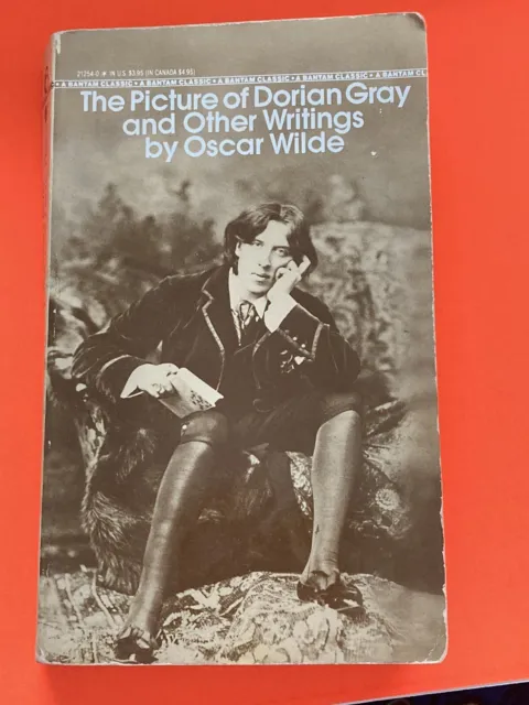 The Picture of Dorian Gray and Other Writings by Oscar. Wilde (1982)