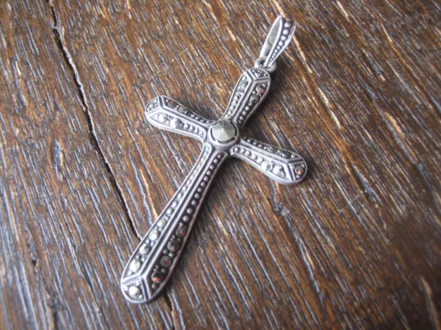 zeitloser zierlicher Art Deco Kreuz Anhänger 835er Silber Markasit wunderschön 2