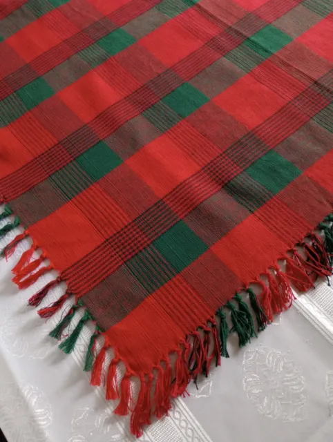 Sillomore Red/Green Plaid Check Tassel Border Christmas Tablecloth 91x91cm India