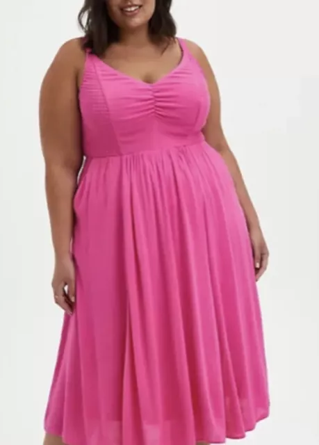 Torrid Size 2 PINK SMOCKED MIDI DRESS NWT GORGEOUS SOLD OUT