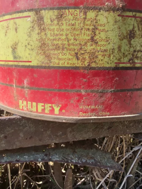 Vintage Huffy Huffman Dayton Ohio 2.5 Gallon Metal Gas Can Red Yellow Spout Cap 2