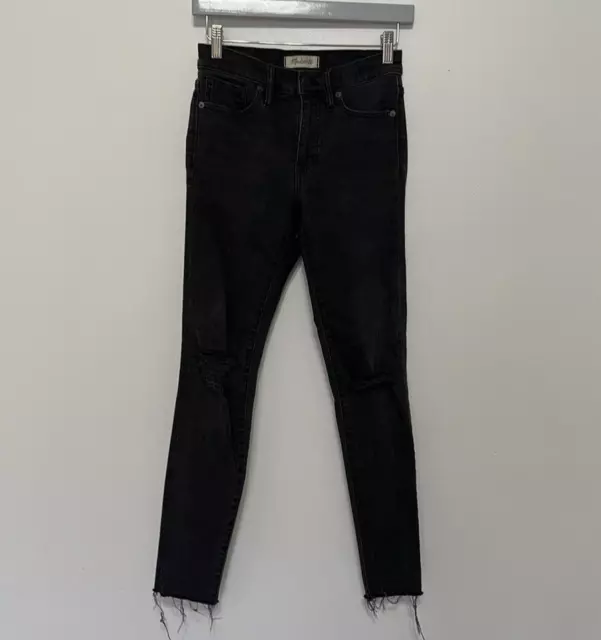 Pantalones de mezclilla ajustados en dificultades Madewell de 9" talla 26