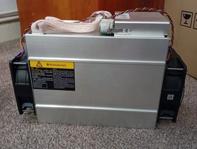 Bitmain AntMiner D3 19.3 GH/s X11 ASIC Original Packaging