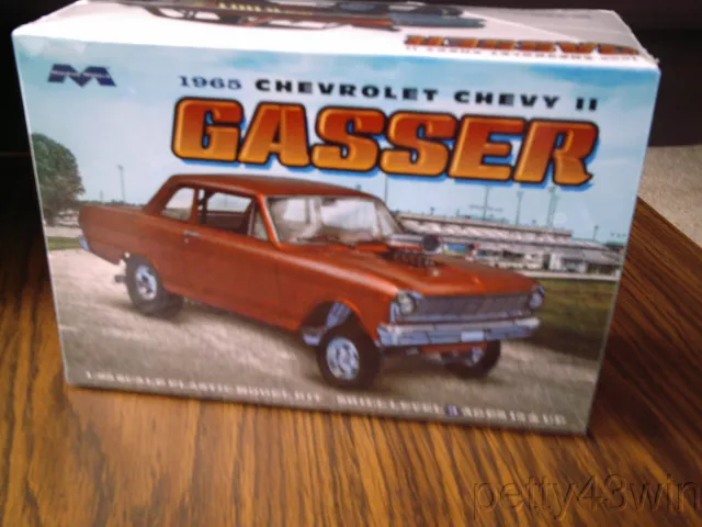 2324 Moebius 1965 Chevy Ii Gasser Model Kit New   Gs