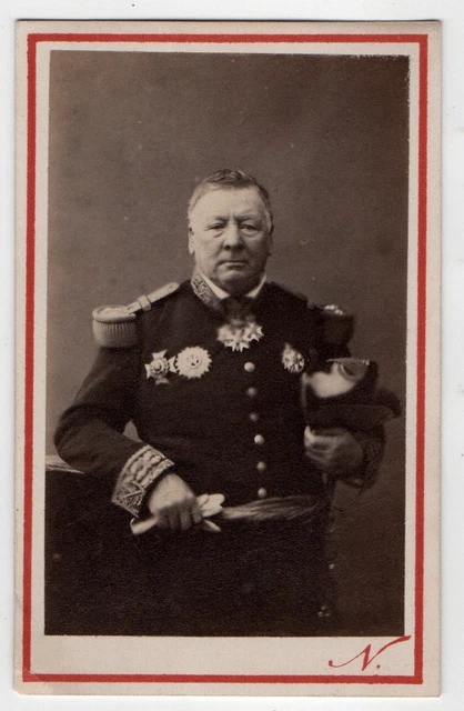 LE GÉNÉRAL LEFORT, MILITAIRE, MÉDAILLES, DÉDICACE, CDV GRÉMION à MÂCON