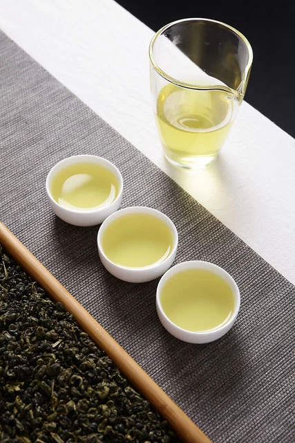 500g Yunnan Green Tea Ming Qian Two Leaves Biluochun 1strong Fragrant Spring Tea