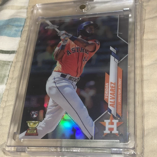 YORDAN ALVAREZ 2020 Topps Chrome RC AUTO Rookie PURPLE