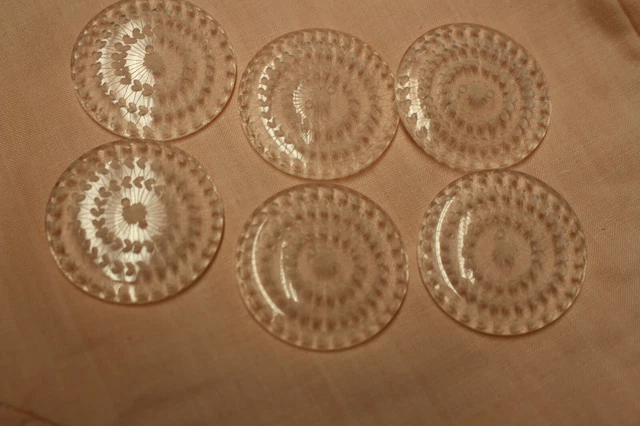Lot De 8 Boutons Anciens En Lucite Vichy Jaune - Diamètre 1,3 Cm - Pour Couture Vintage