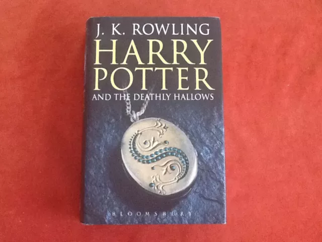 J K Rowling  - Harry Potter And The Deathly Hallows - First Edition