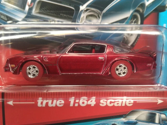 AUTO WORLD 1976 Pontiac Firebird T/A Trans am Ultra Red