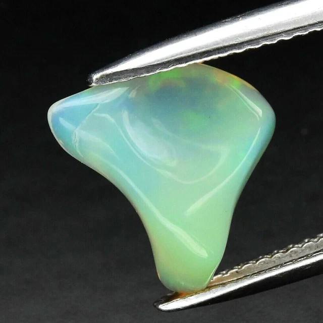 ★★ Opale Jeu De Couleurs Brute D' Ethiopie : 2,08 Carats  ★★ P307.135T