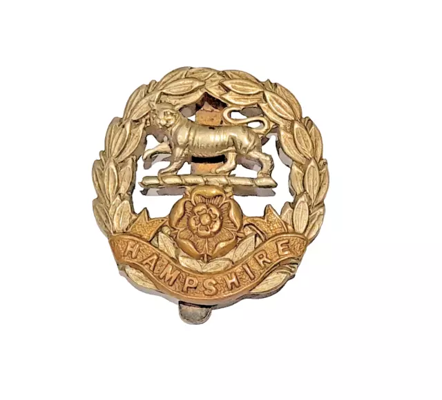 Hampshire Regiment Bi Metal Cap Badge With Brass Slider White Metal & Brass