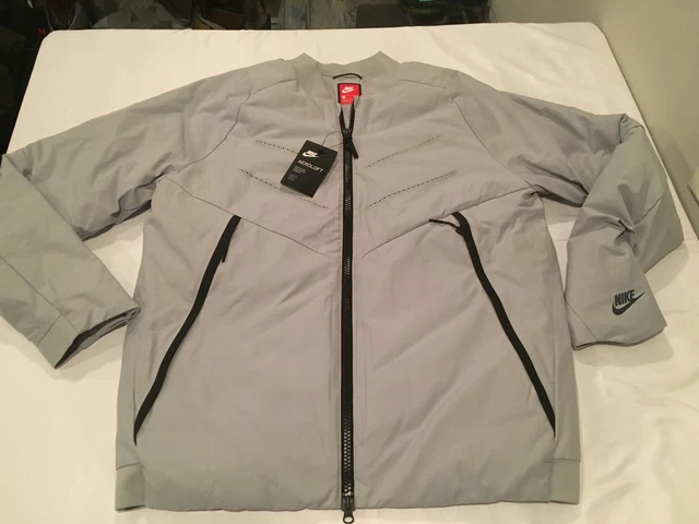 NWT 325.00 NIKE Mens Tech Fleece Aeroloft Bomber Jacket Gray Size Large EUR 127 38 PicClick FR