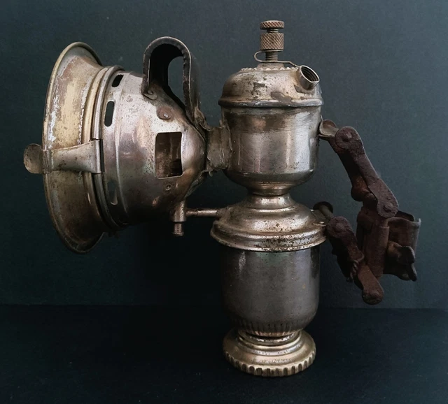 Lampe Acétylène De Vélo Ancienne - Marque Peugeot - Carburant Pétrole