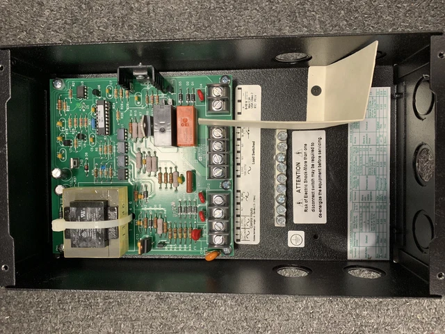 LUTRON GRAFIK EYE | GRX-TVI 0-10v Interface Control. No Box £150.00 ...