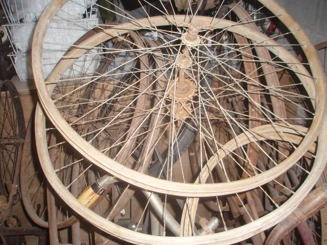 Panneau Latéral Droit Panneau Original Derbi Senda 00H005586915 Panneau Latéral Droit Panneau Original Derbi Senda 00H005586915