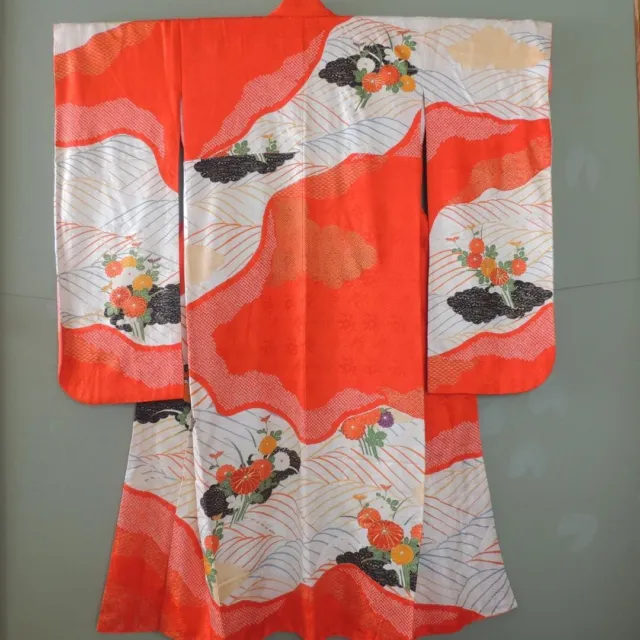 Japanese Vintage Kimono Furisode SILK Geisha Cosplay　wave and chrysanthem k018
