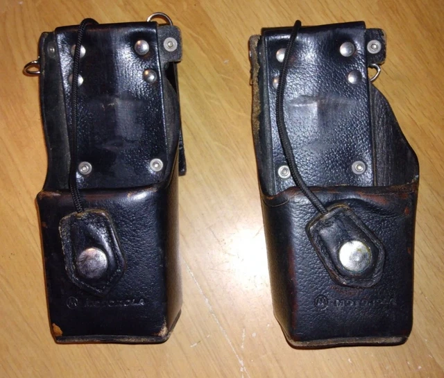 Motorola Police radio holster 1585805D02 (1 only)