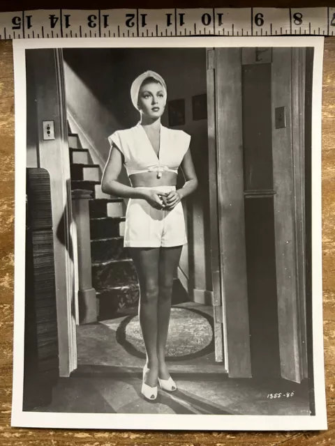 Lana Turner Portrait Vintage Movie Star Photo 8x 10"