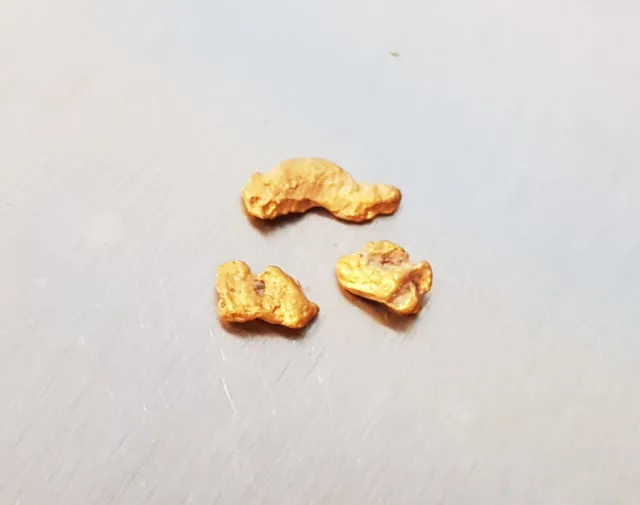 Australian Natural Gold Nuggets 3 pieces - 0.27 grams total.