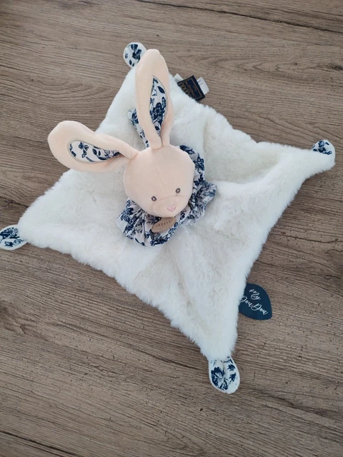 etat neuf Doudou et Compagnie plat Lapin boule blanc Bleu 25 cm